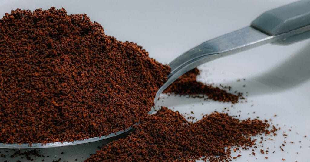 How Much Caffeine is in a Tablespoon of Ground Coffee?